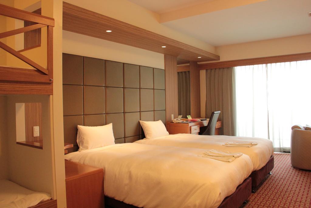 Okinawa Kariyushi Beach Resort Ocean Spa Onna Exteriér fotografie