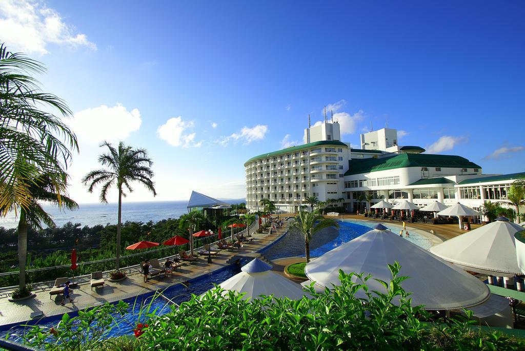 Okinawa Kariyushi Beach Resort Ocean Spa Onna Exteriér fotografie
